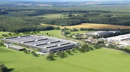 一品深一度 | 審慎、樂(lè)觀與可期 解碼梅賽德斯-奔馳的當(dāng)下與未來(lái)——全球CEO康林松訪談啟示錄